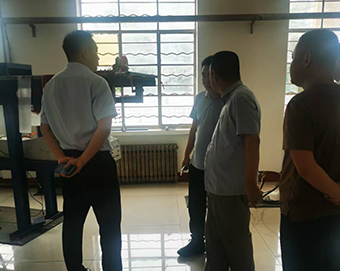 河南客商在墨西哥水泥轨枕项目 